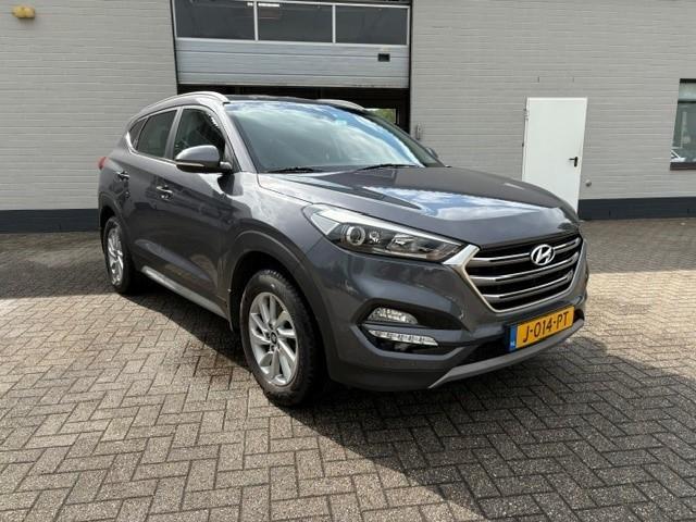 Hyundai Tucson 1.6 GDi 132pk 2017 Grijs, Auto's, Voorwielaandrijving, Stof, 4 cilinders, 132 pk