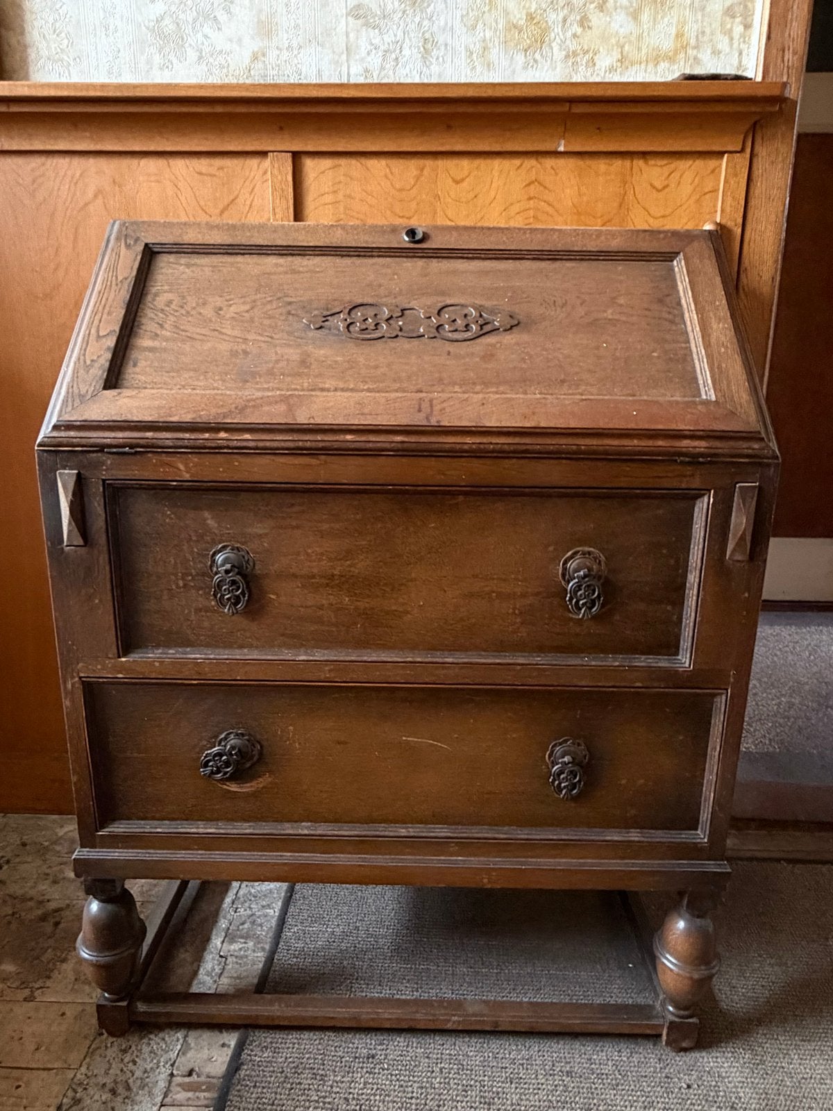 Antiek houten secretaire met lades, Ophalen