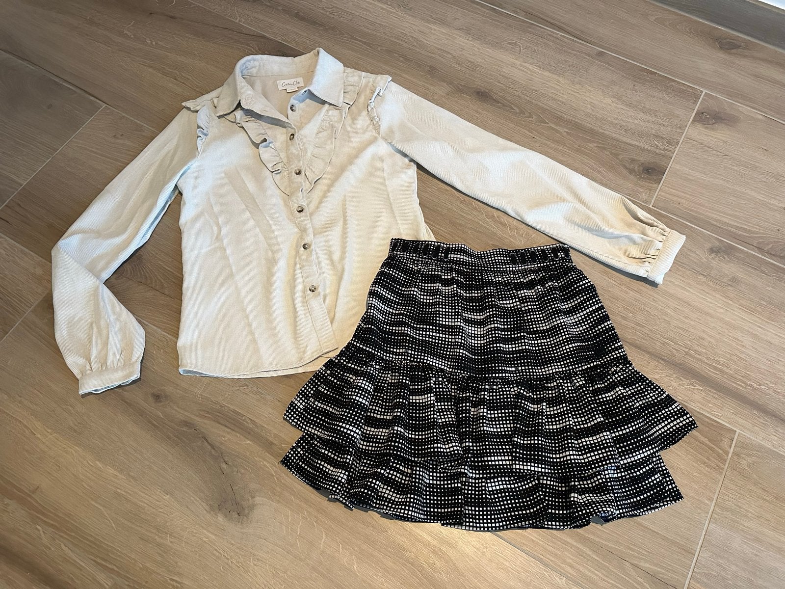Bloesje Cotton Club XS en Rokje Nikkie XXS, Kleding | Dames, Rokken, Ophalen of Verzenden, Zo goed als nieuw, Maat 34 (XS) of kleiner