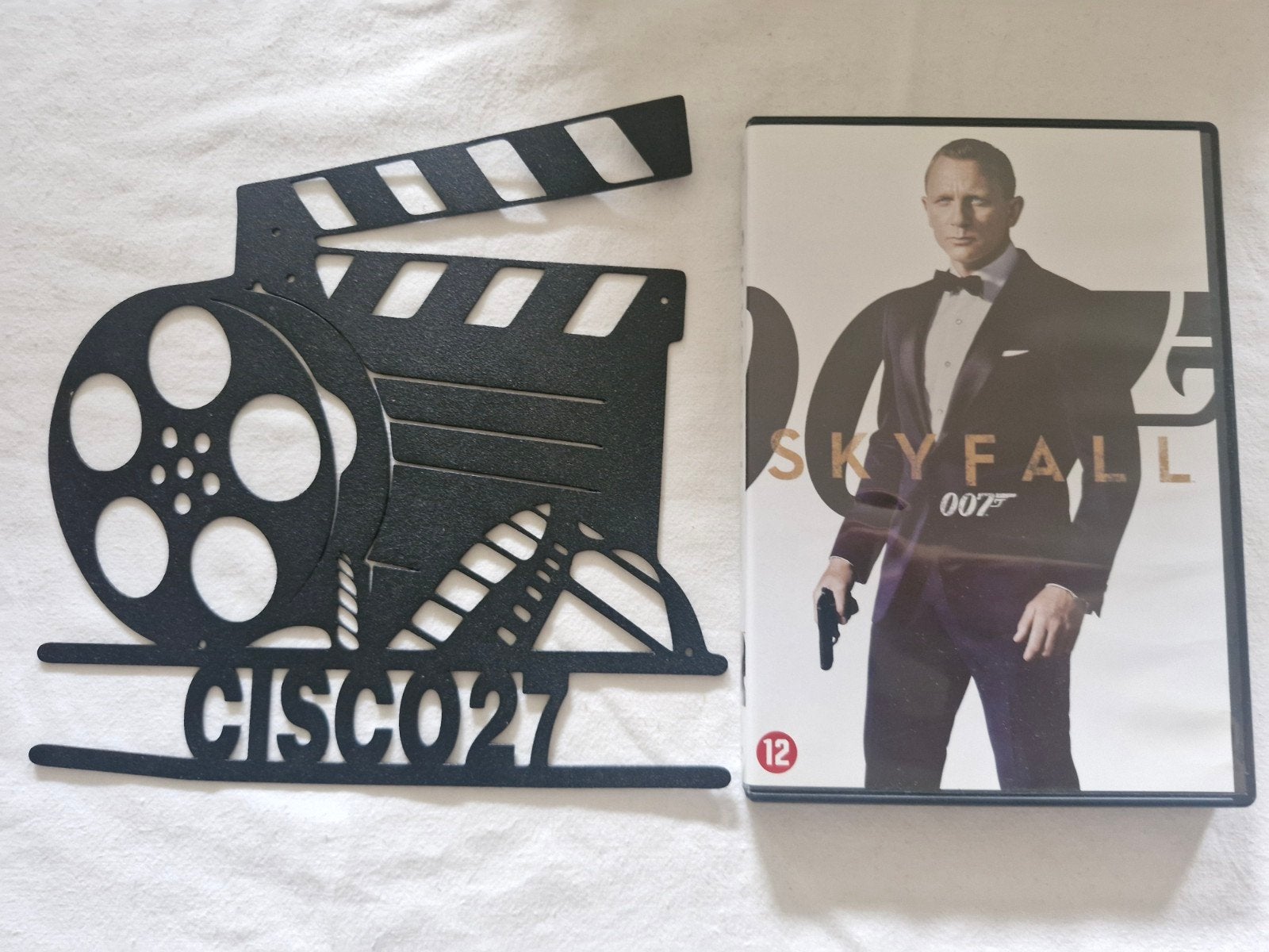 Skyfall, Nederlands, Actie, Ophalen of Verzenden, Zo goed als nieuw