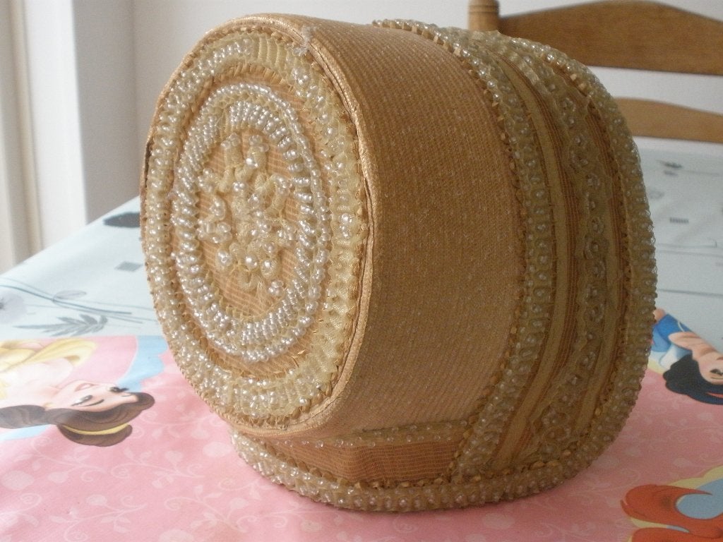 Zeeuwse Kaphoed - Zuidbeveland- Klederdracht. 1850-1880, Ophalen of Verzenden, Dames
