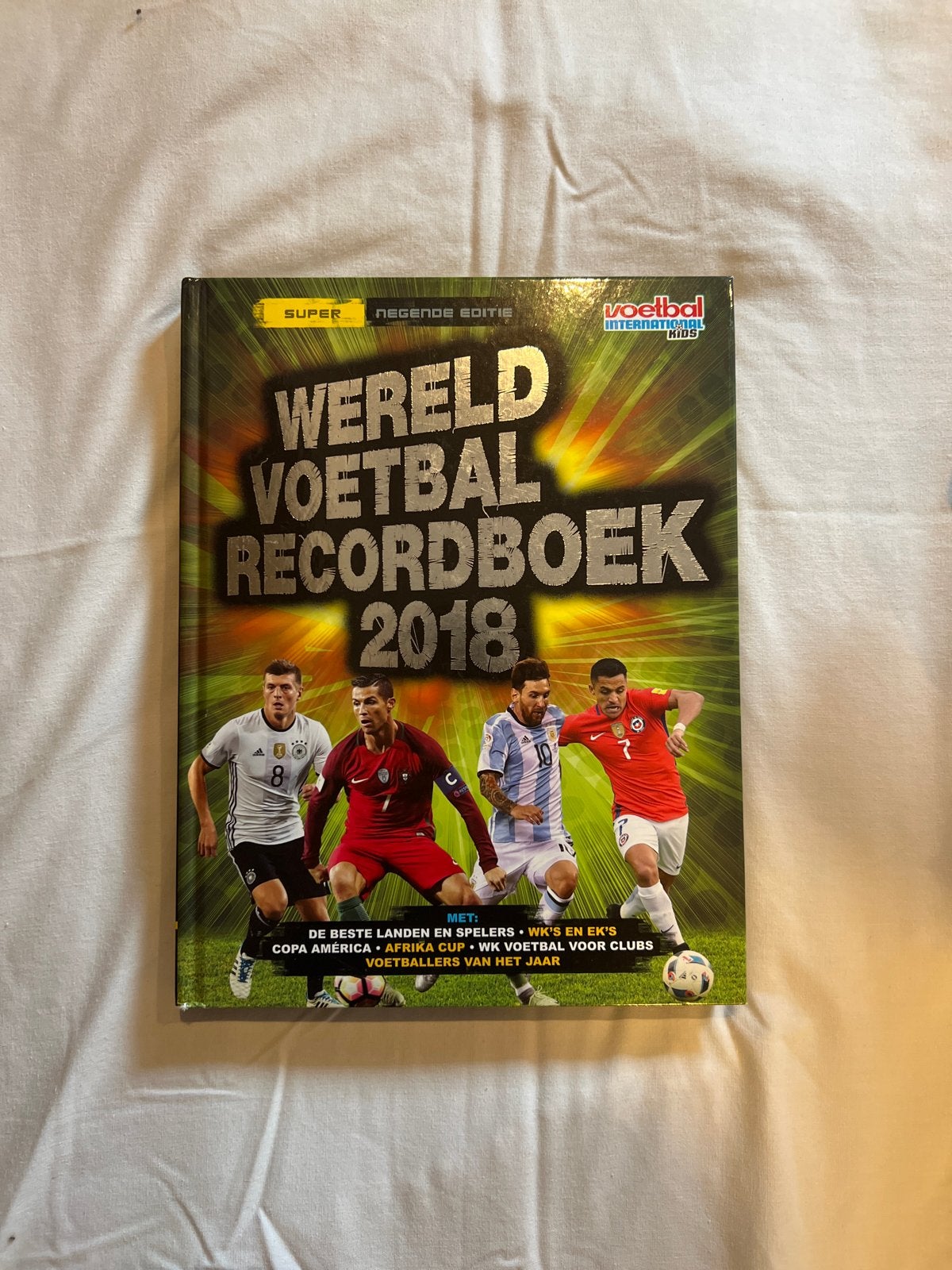 Wereld Voetbal Recordboek 2018 - Negende Editie, Ophalen, Zo goed als nieuw, Balsport