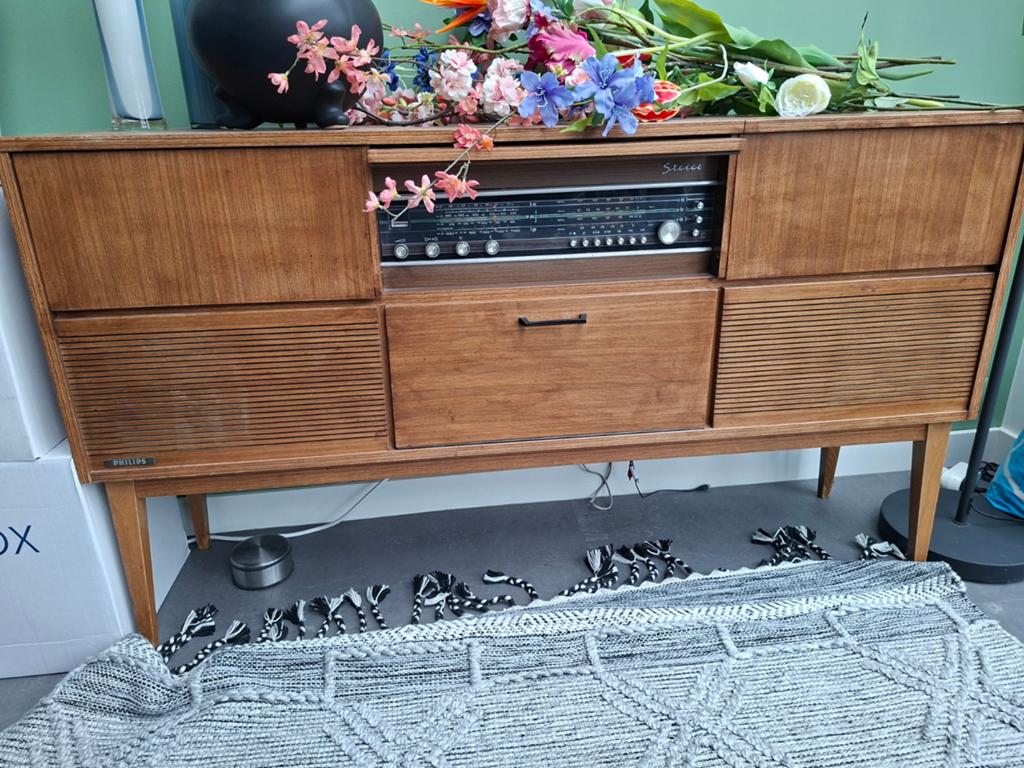 Vintage Philips Stereo Meubel met Radio, Ophalen