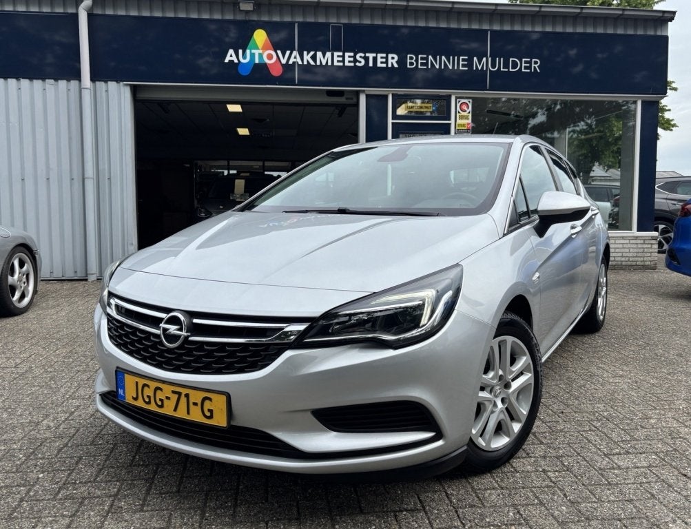 Opel Astra 1.6 CDTI 120 Ed. AIRCO / CRUISE CONTR / NAVI, Voorwielaandrijving, Stof, Gebruikt, 4 cilinders