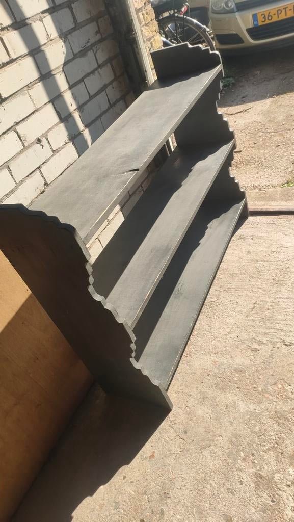 Brocante boekenkast/wandrek van oude kaasplanken, Ophalen, 25 tot 50 cm, 50 tot 100 cm