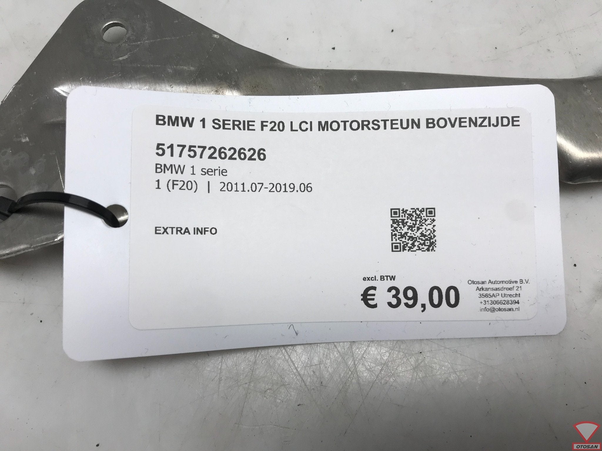 BMW 1 Serie F20 LCI Motorsteun Bovenzijde 51757262626, Petuelring 130
80788  Munich, DE, Gebruikt, Info@bmw.de, Ophalen of Verzenden
