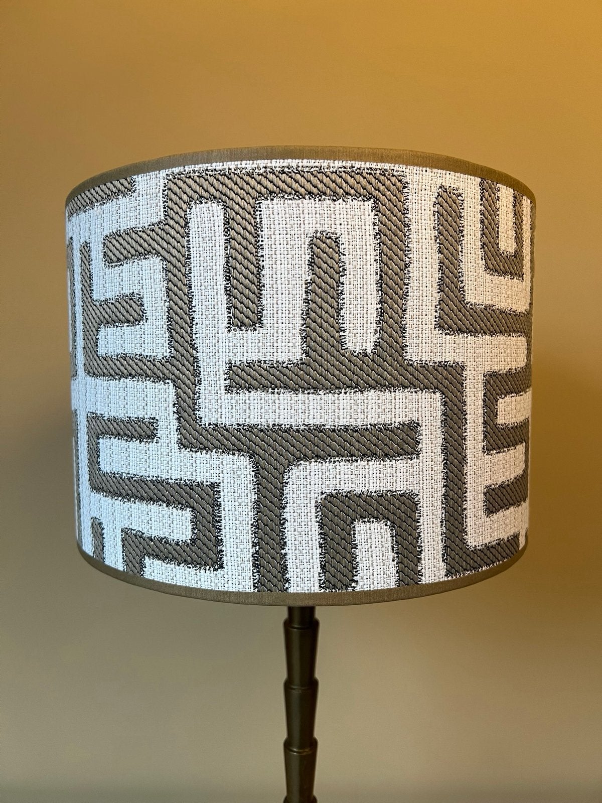 Beige lampenkap - 30x21 cm - diverse afmetingen mogelijk -, Beige, Rond, Nieuw, Ophalen of Verzenden