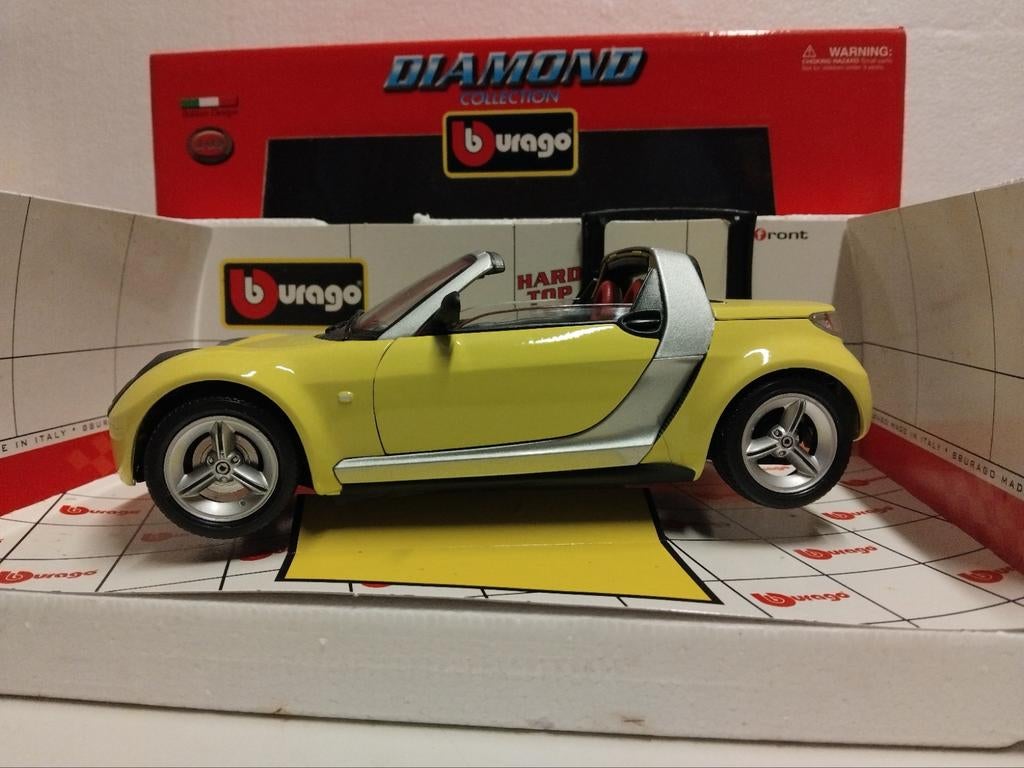 Smart Roadster for two incl targa dak Bburago metal 1:18 KRD, Ophalen of Verzenden, Zo goed als nieuw, Auto, Overige merken