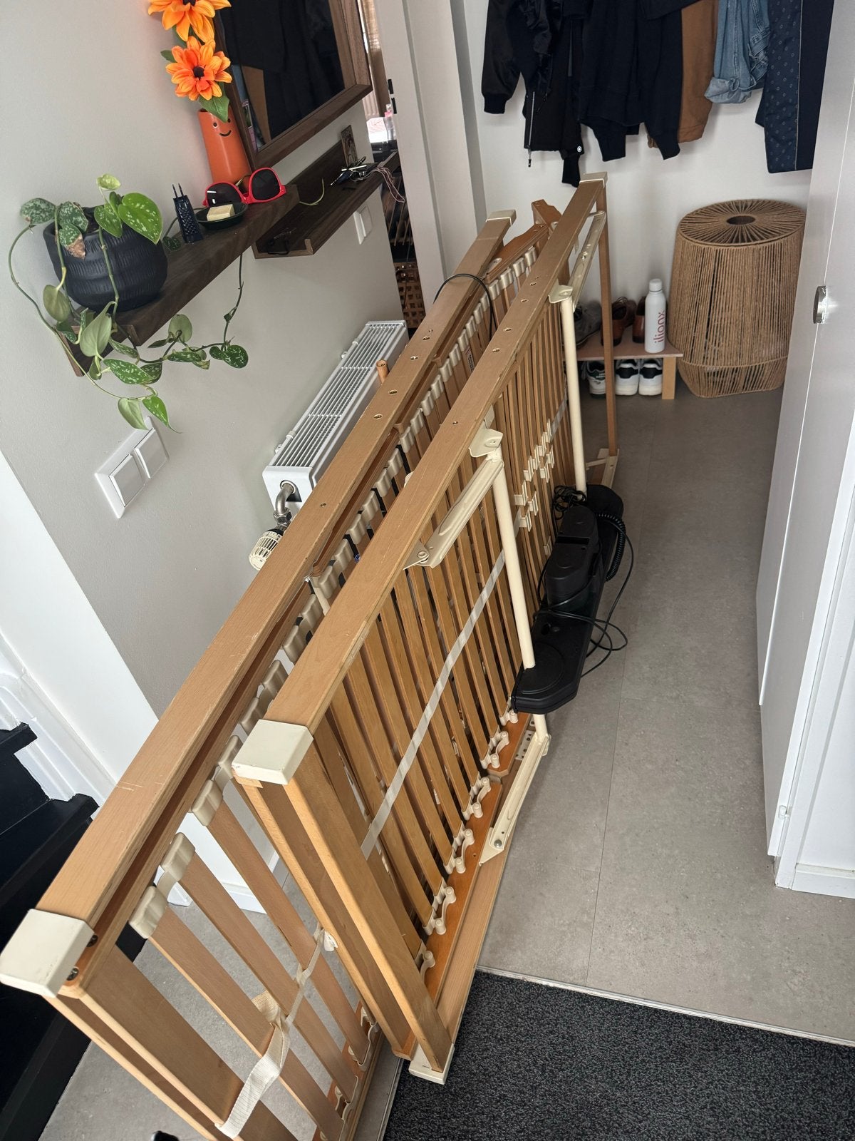 Elektrische Lattenbodem 2x 90x200 cm, Verstelbaar, 90 cm, Ophalen of Verzenden, Zo goed als nieuw