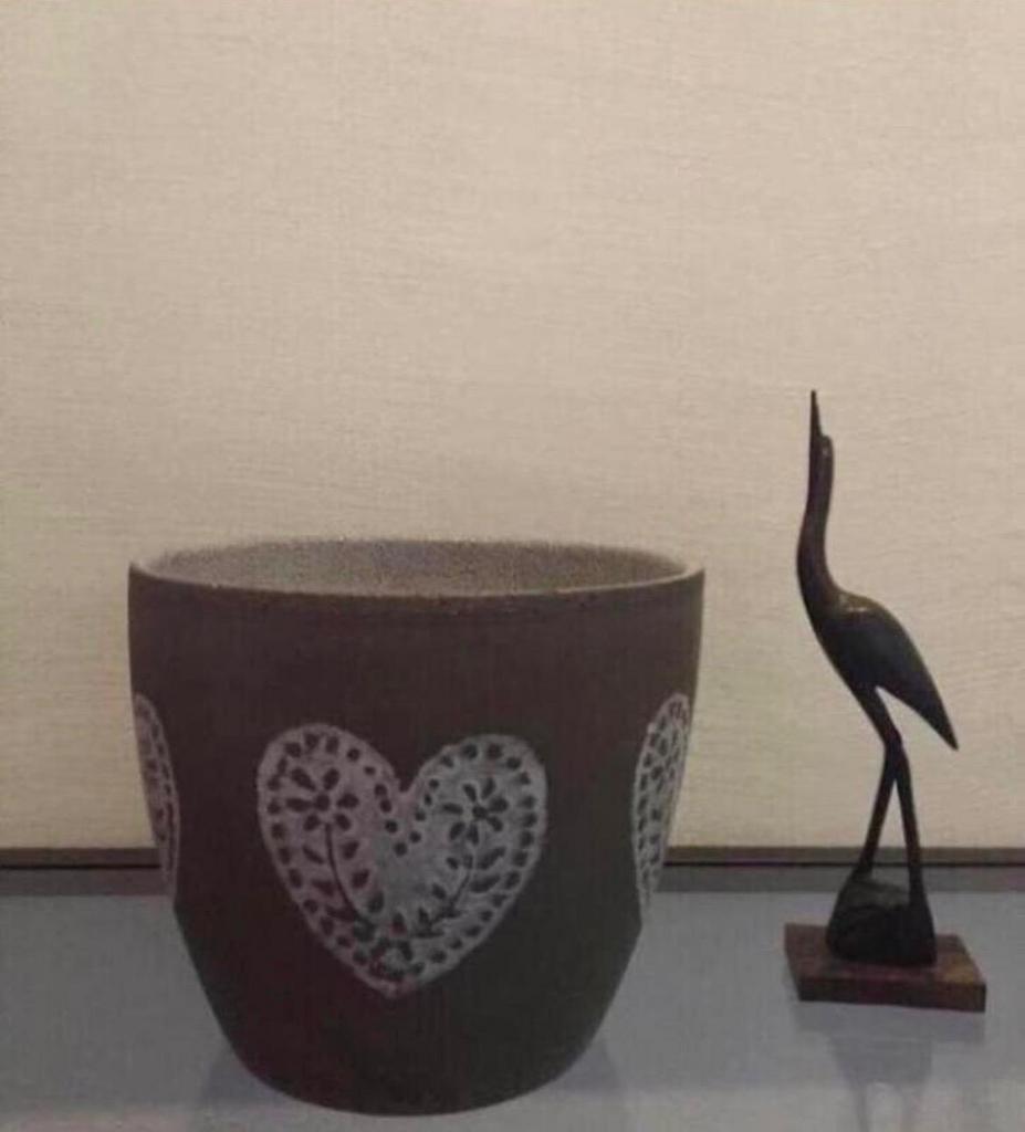 Leuke bloempot hartjes handgemaakt Duitse Earth deco cadeau, 25 tot 40 cm, Rond, Ophalen of Verzenden, Minder dan 40 cm