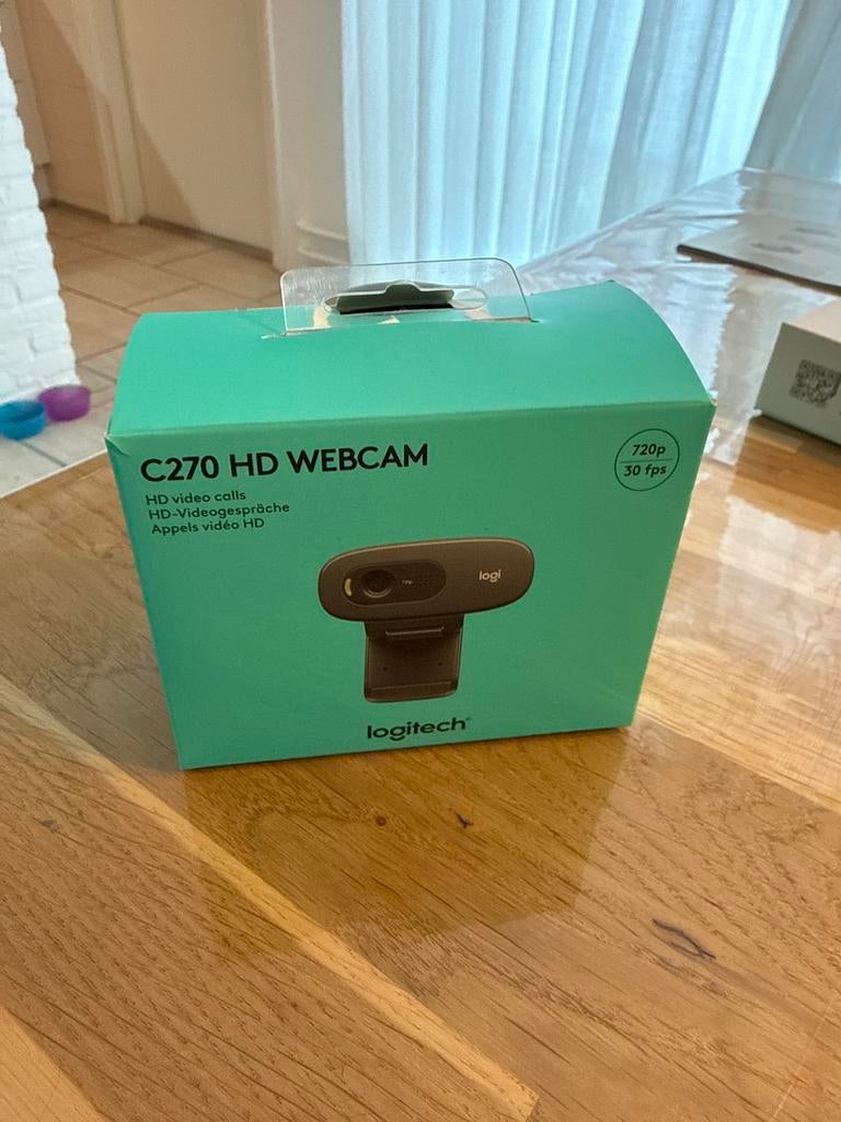 Logitech C270 HD Webcam, Ophalen of Verzenden, Zo goed als nieuw, Windows, Microfoon