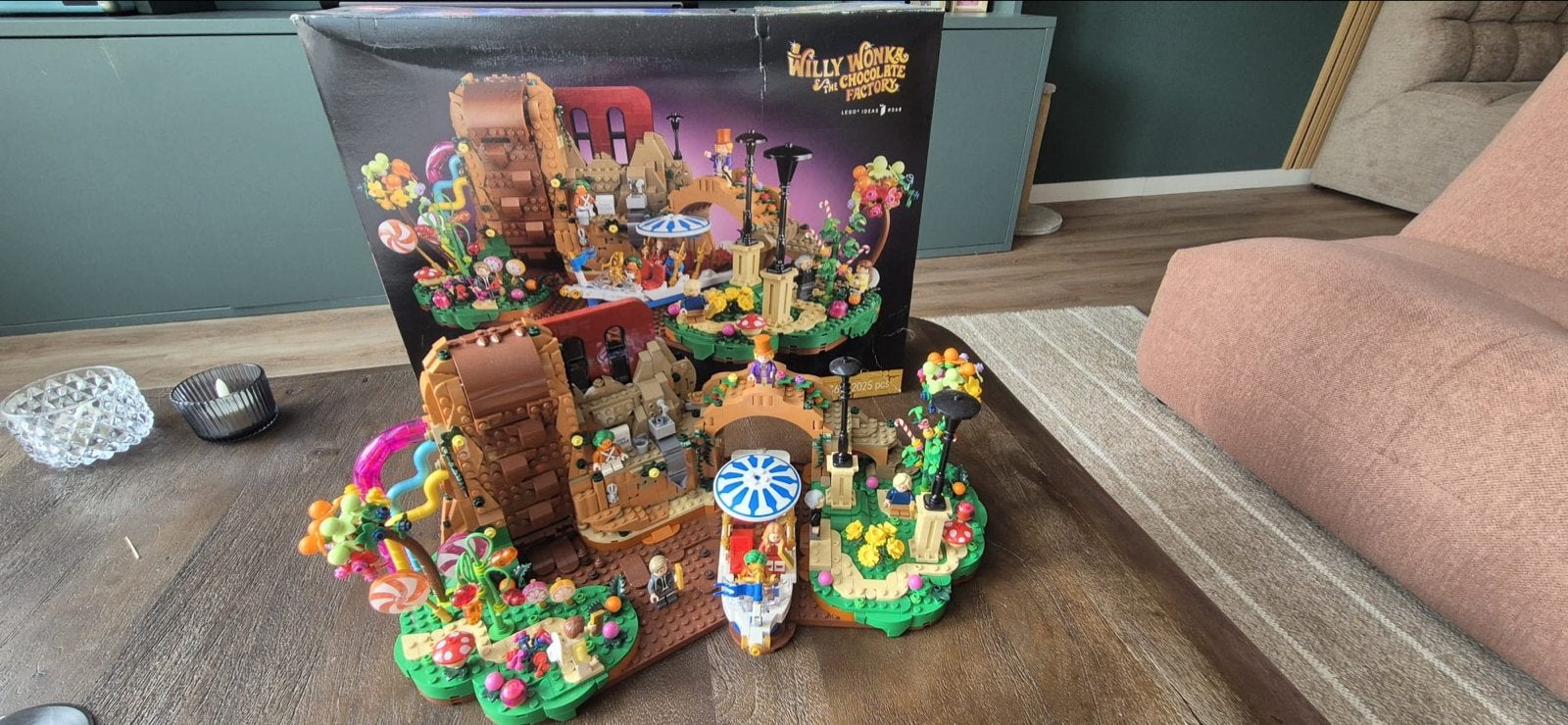LEGO Willy Wonka en de Chocoladefabriek 21360, Ophalen, Zo goed als nieuw