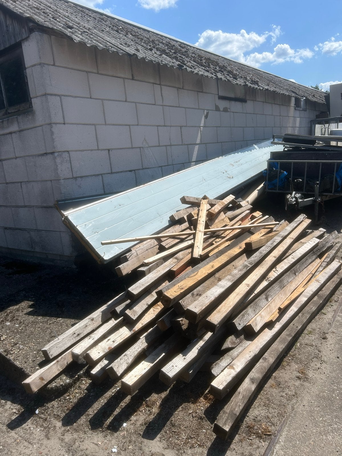 Houten palen en balken 1 tot 3 meter Partij Hout, Doe-het-zelf en Verbouw, Gebruikt, Ophalen of Verzenden, 300 cm of meer, Balk