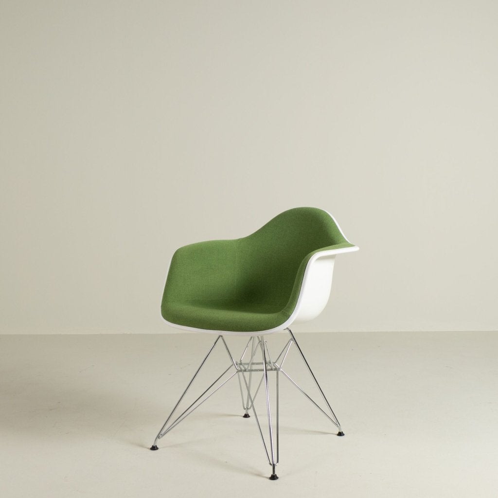 Vitra Eames DAR Stoel Wit Groen Kunststof/Stof - Chroom, Vitra, Zo goed als nieuw, Niet ingevuld, Niet ingevuld