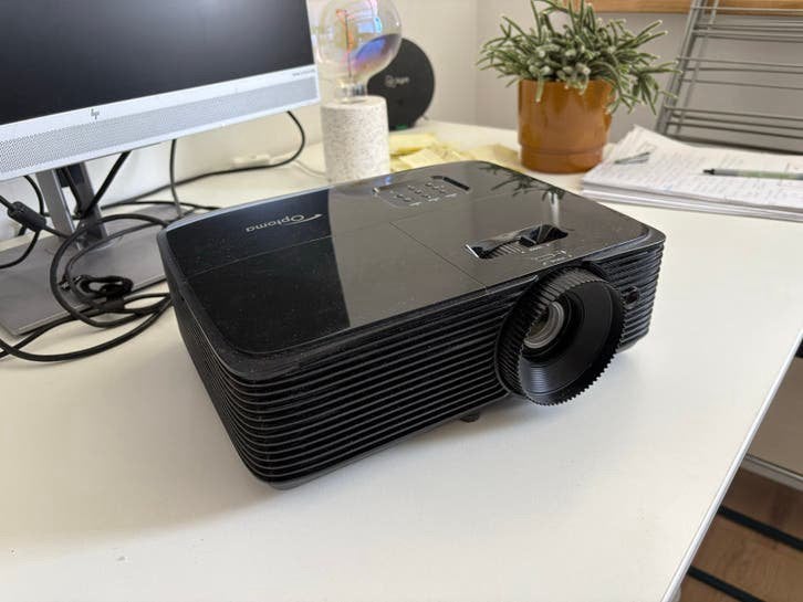 Optoma HD146X Beamer, elektrisch projectiescherm en meer, Ophalen, Optomo /Elite Screens /Google / Marmitek, Zo goed als nieuw