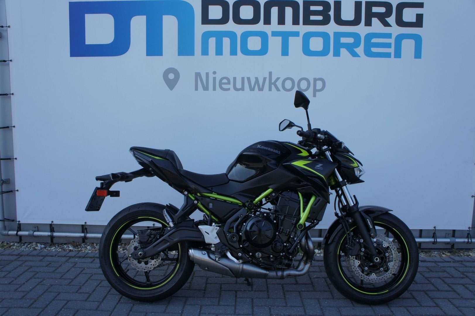 KAWASAKI Z650 (bj 2022) 5,239 km, Motoren, 2 cilinders, Bedrijf, Onbekend, KAWASAKI