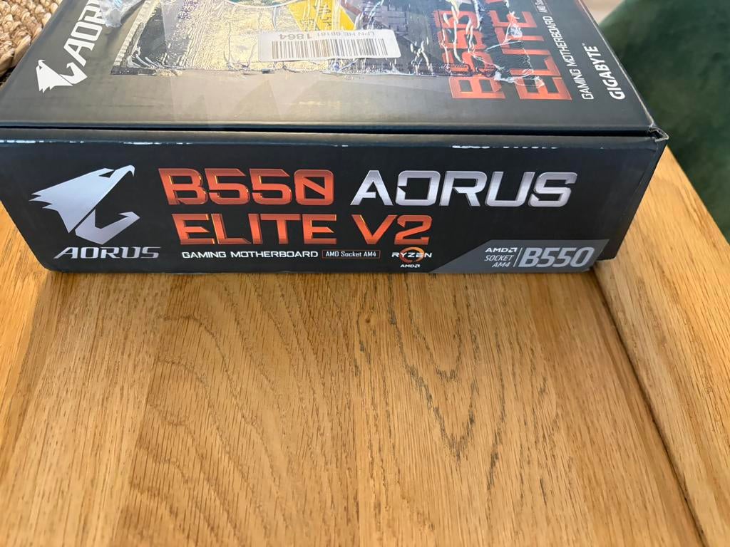 Gigabyte B550 AORUS Elite V2, Computers en Software, Moederborden, Ophalen of Verzenden, Gebruikt, AMD, DDR4