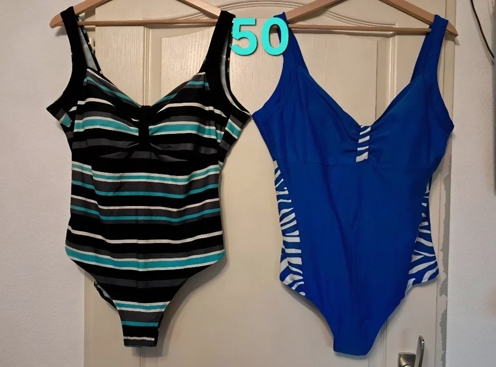Twee badpakken maat 50 van Bonprix, Bonprix, Overige kleuren, Badpak, Ophalen of Verzenden