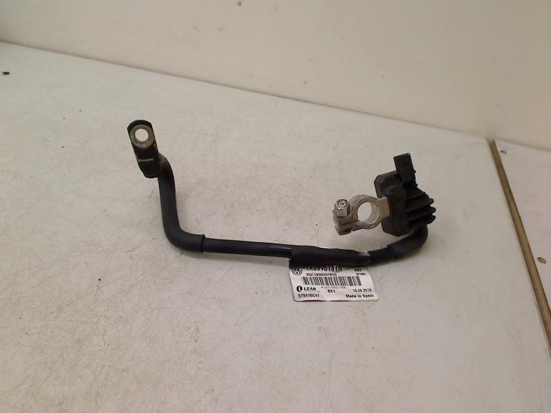 Accu Zekering Massa Kessy Volkswagen CC (358) 1K0915181H, Gebruikt, Volkswagen, Volkswagen AG, Kundenbetreuung@volkswagen.de