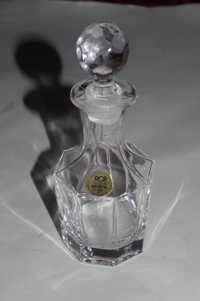 kleine kristallen karaf, Antiek en Kunst, Antiek | Glas en Kristal, Ophalen