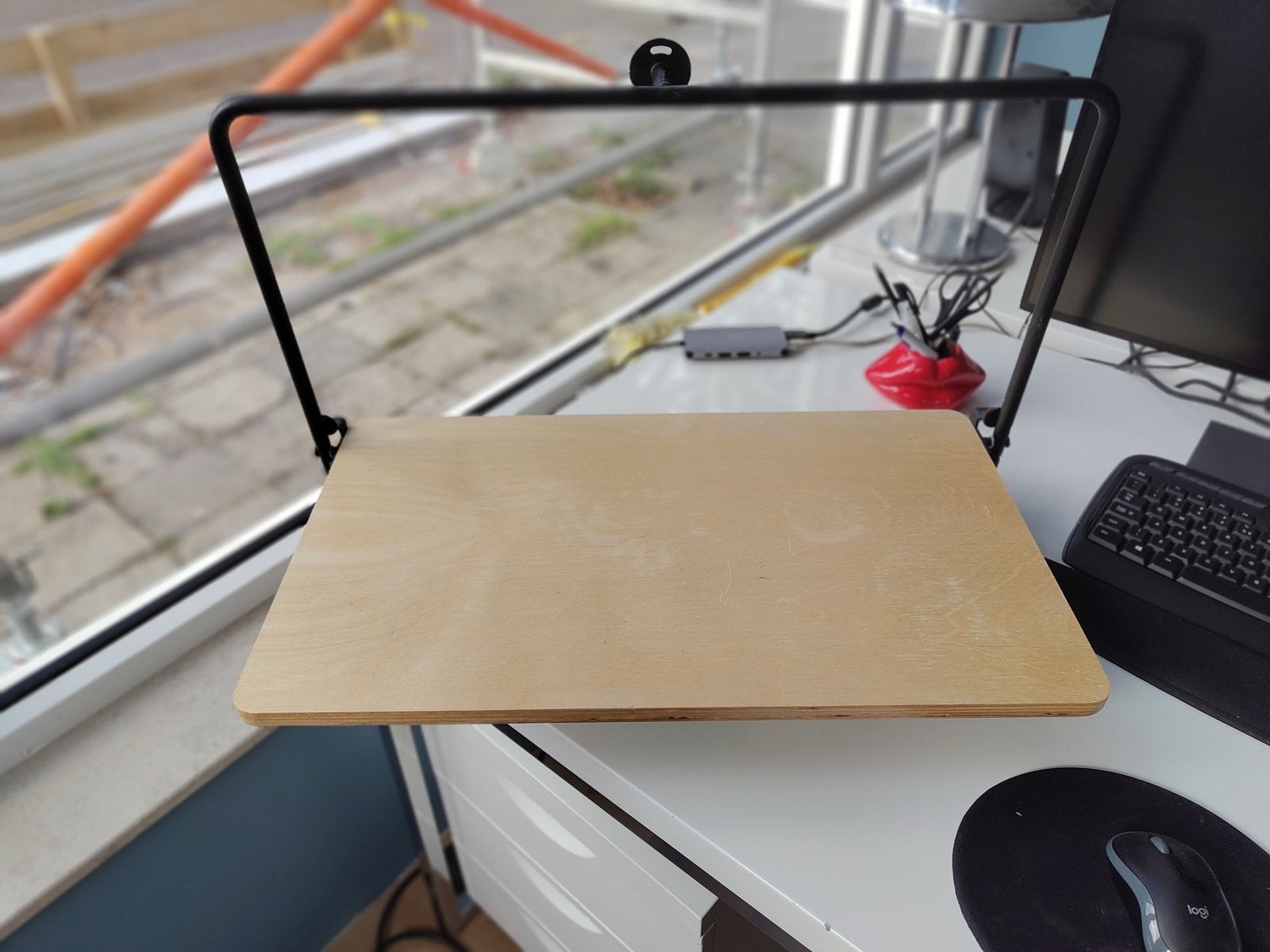 Inklapbaar wandbureau - ideaal voor kleine ruimtes, Ophalen, 60 cm, Hout, Kinderbureau