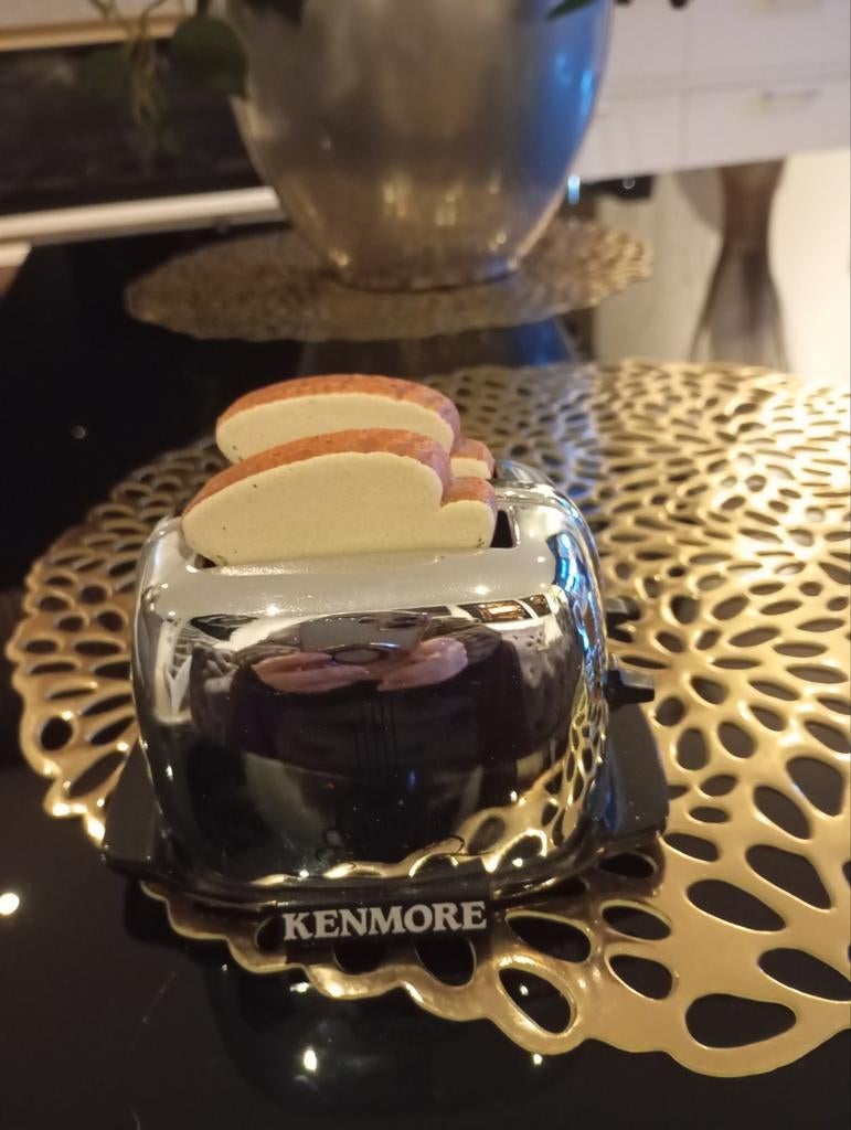 Peper en zout stel
Vintage
Een klassieke Kenmore broodrooste, Antiek en Kunst, Antiek | Keukenbenodigdheden, Ophalen of Verzenden