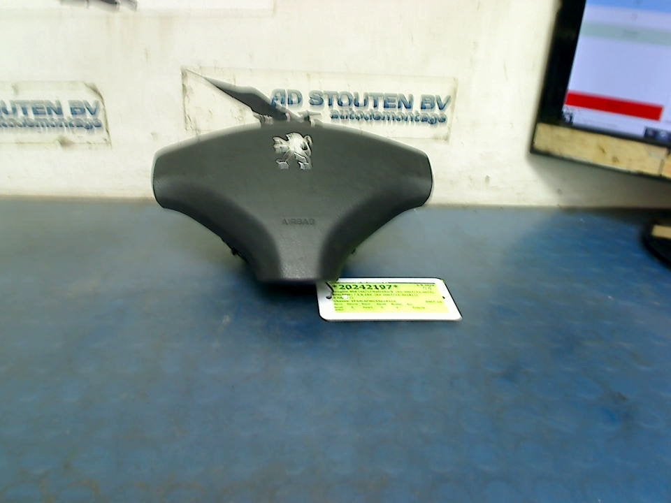 Airbag Stuur Peugeot 308 (4A/C) (2007-09/2014-10) 96810154ZD, Kontakt-peugeot@peugeot.com, Gebruikt, Peugeot Deutschland GmbH