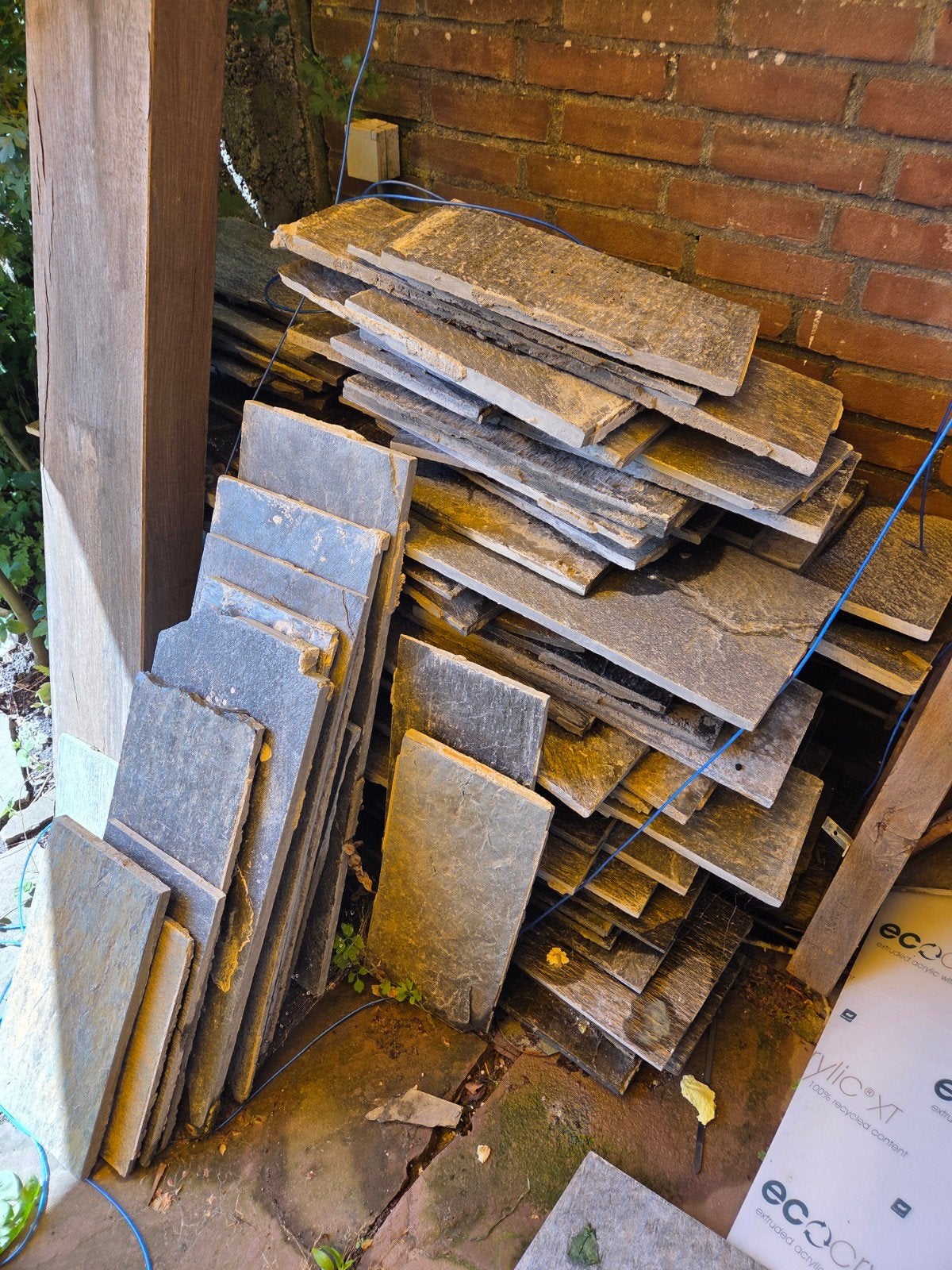 [GRATIS] Leisteen tegels 20m2 - Ideaal voor terras of pad, Doe-het-zelf en Verbouw, Tegels, Ophalen, Gebruikt, 10 m² of meer, Vloertegels