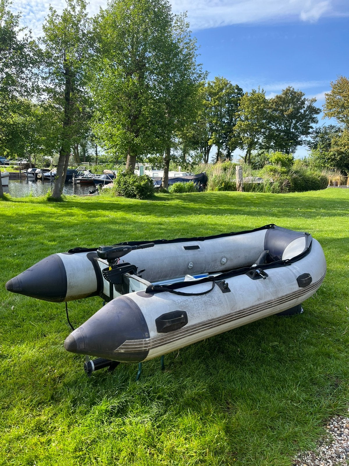 Rubberbootje met elektrische motortje, Ophalen, Aluminium, Gebruikt, Elektrisch