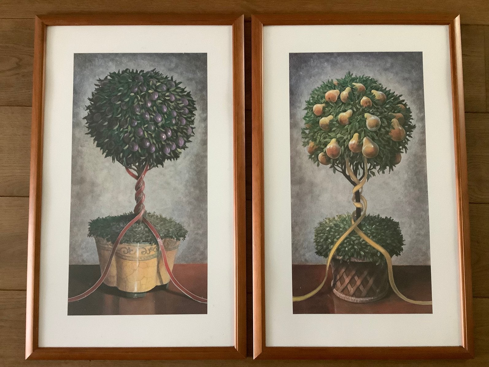 Houten lijst met fruitboompje afbeelding, Huis en Inrichting, Woonaccessoires | Schilderijen, Tekeningen en Foto's, Ophalen, Minder dan 50 cm
