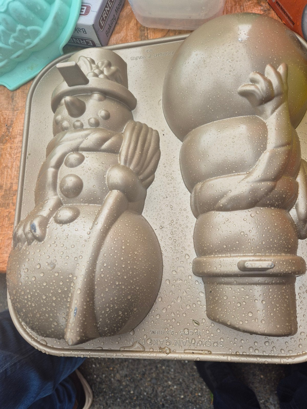 Nordic Ware Sneeuwpop Bakvorm - Perfect voor de Feestdagen, Ophalen of Verzenden