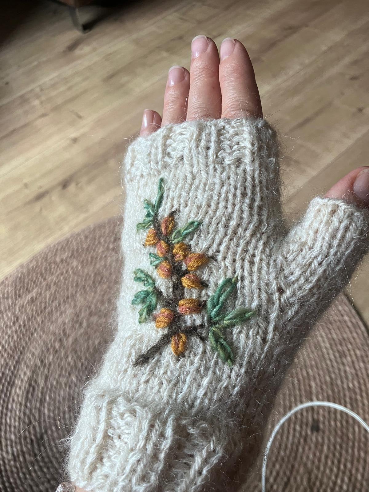 Handschoenen van alpaca en mohair, Kleding | Dames, Ophalen of Verzenden, Gedragen, Maat 38/40 (M), Handschoenen