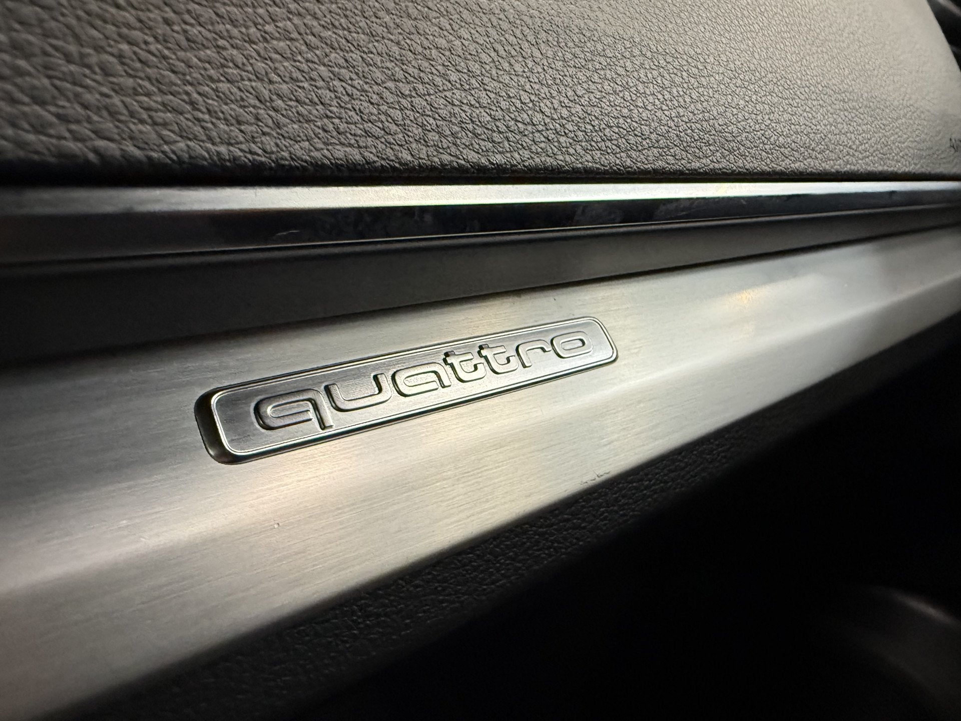 Foto 38 van Audi Q5 55 TFSI e quattro 3x S-Line PANO/LUCHTVERING/TREKHAA