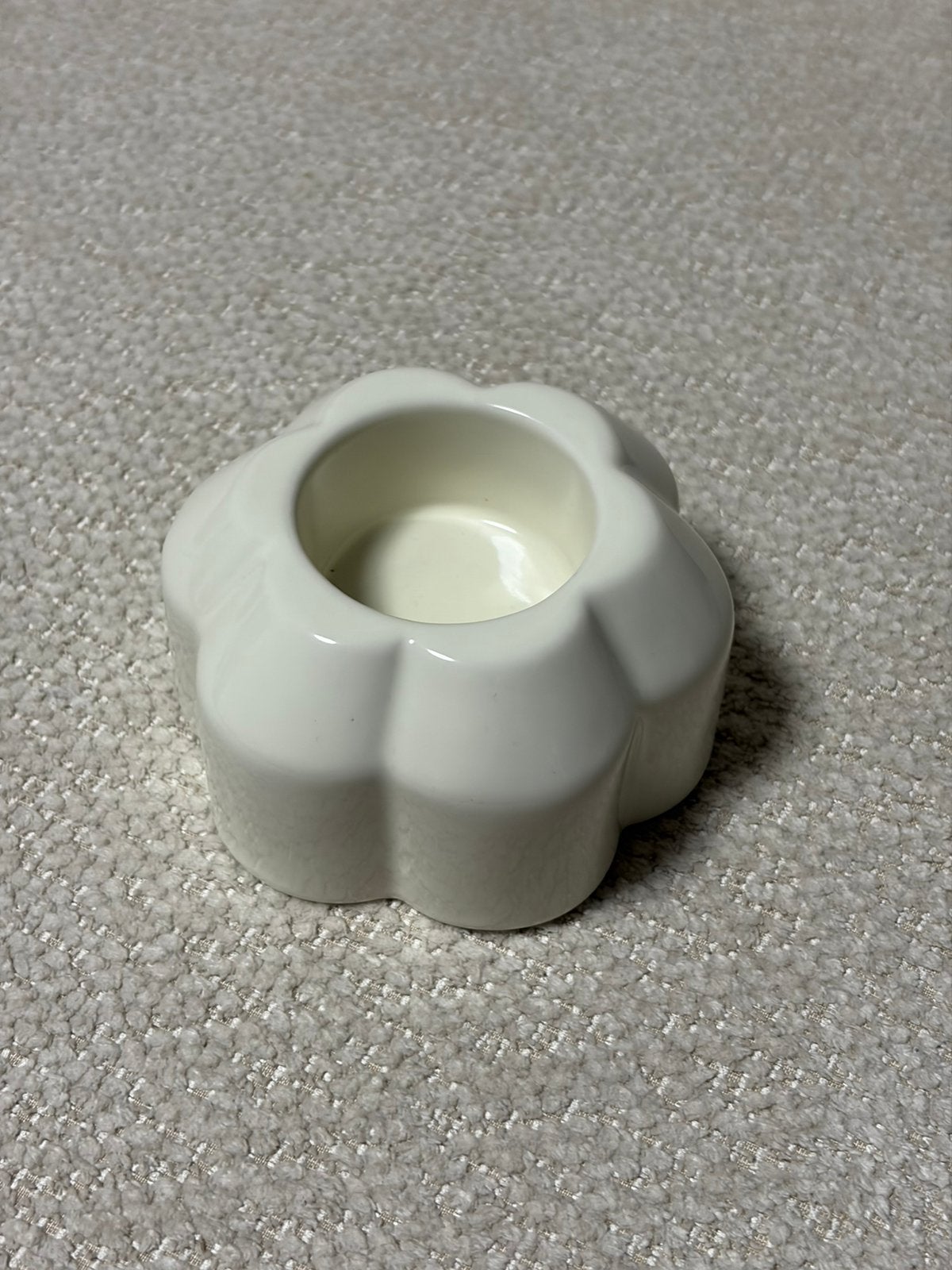 HEMA Ceramic Flower Tealight Holder, Ophalen, Zo goed als nieuw, HEMA