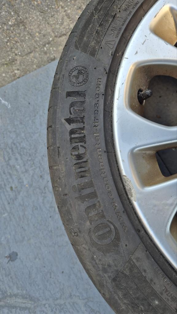 4 zomerbanden met velgen - 205/50 R17, Ophalen, Gebruikt, Banden en Velgen, 17 inch