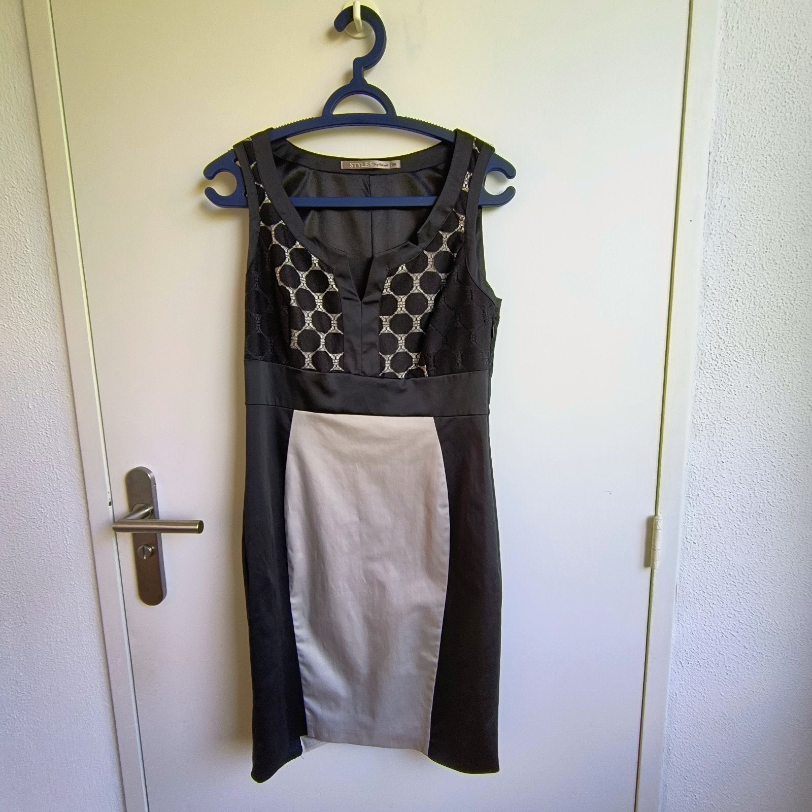 Stijlvolle/chique pak Steps.jurk maat 36  bolero maat 34, Kleding | Dames, Ophalen of Verzenden, Zo goed als nieuw, Zwart