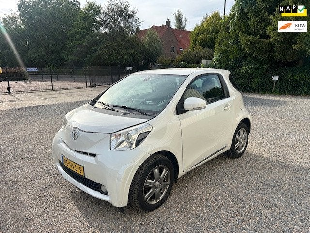 Toyota IQ 1.0 VVTi Aspiration, Gebruikt, 4 stoelen, Origineel Nederlands, Bedrijf