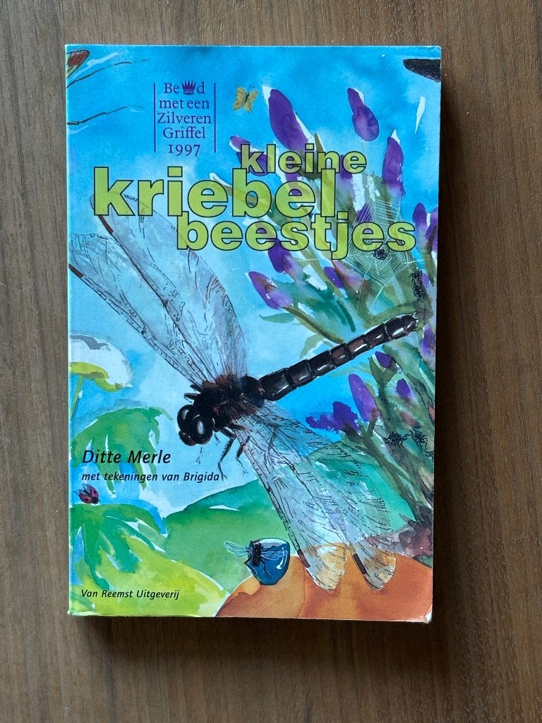 Kleine kriebelbeestjes - Ditte Merle, tekeningen van Brigida, Boeken, Ophalen of Verzenden, Gelezen, Fictie algemeen