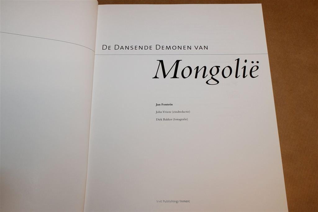 De Dansende Demonen van Mongolië — Kunstcatalogus, Ophalen of Verzenden, Zo goed als nieuw