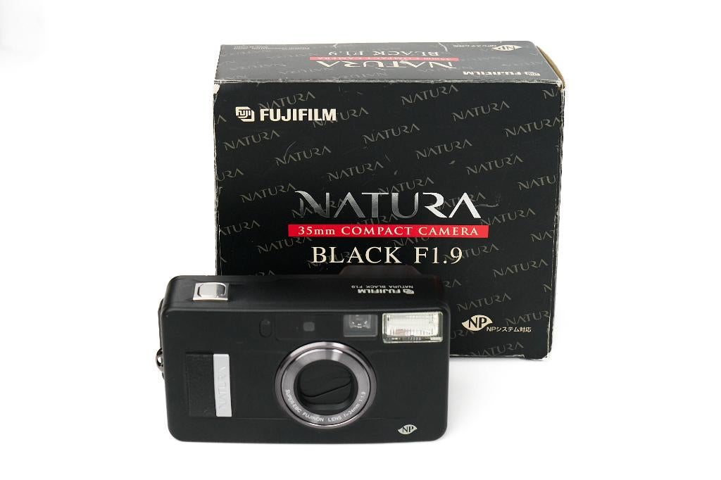 Fujifilm Natura Black F1.9 compact point & shoot film camera, Audio, Tv en Foto, Fotocamera's Analoog, Ophalen of Verzenden, Gebruikt