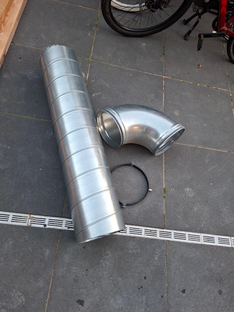 Spirobuis 250mm x 1150mm, bocht 90 graden en ophangbeugel, Ophalen, Bochten, Minder dan 2 meter, Nieuw
