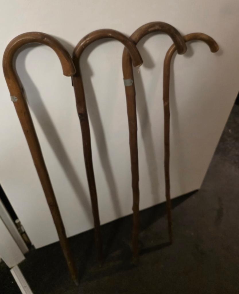 4 antieke wandelstokken voor decoratie, Diversen, Wandelstokken, Ophalen