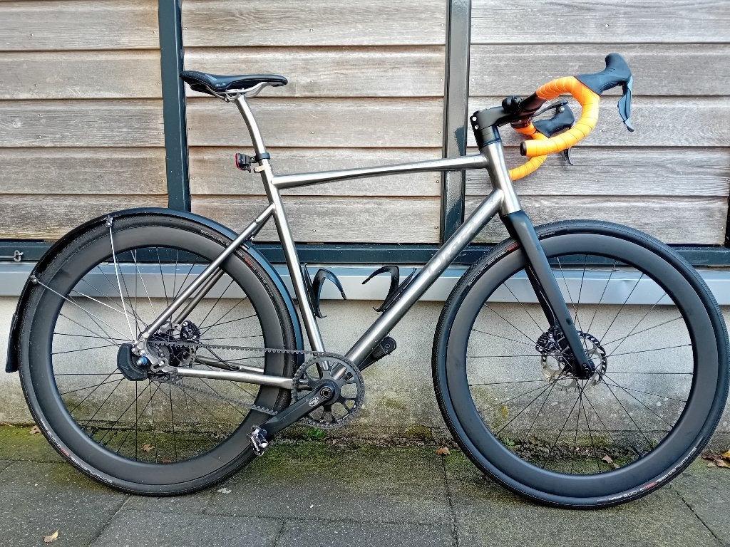 Titanium allweather racefiets (GRX/Alfine Di2), 28 inch, 10 tot 15 versnellingen, Heren, Zo goed als nieuw