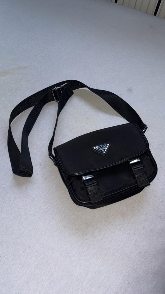 Prada Heren Schoudertas - Zwart Nylon, Ophalen of Verzenden, Gebruikt, Zwart, Overige merken
