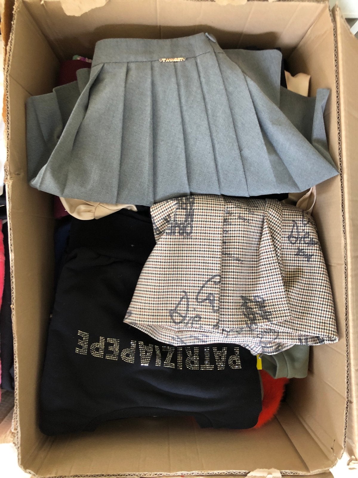 100 stuks monnalissa/molo/antoni moreto kinder kleding, Kleding | Dames, Ophalen, Nieuw, Maat 42/44 (L), Boven de knie