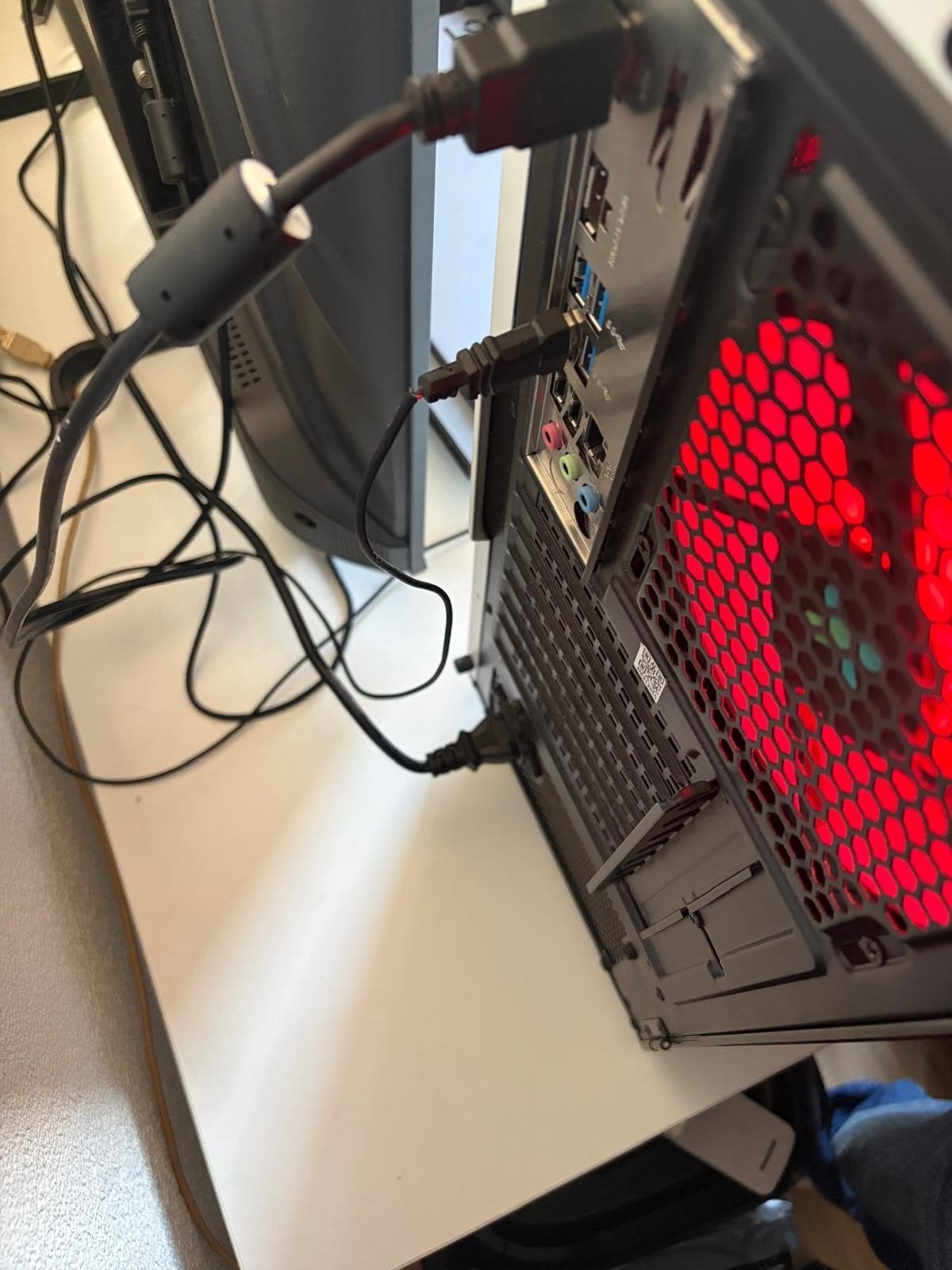 game pc, Computers en Software, Ophalen, Zo goed als nieuw, Gaming, 3 tot 4 Ghz