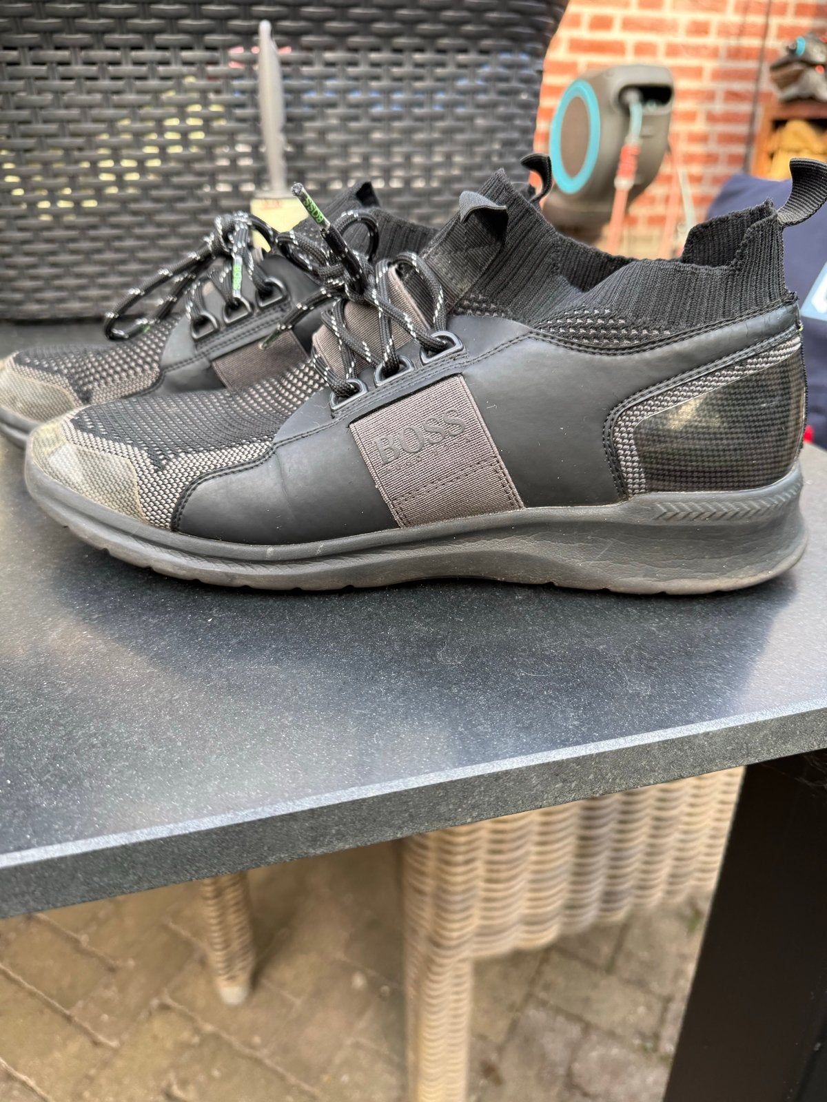 BOSS Sneakers Maat 43 Zwart - Gedragen, Kleding | Heren, Schoenen, Ophalen, Gedragen, Zwart, Sneakers of Gympen