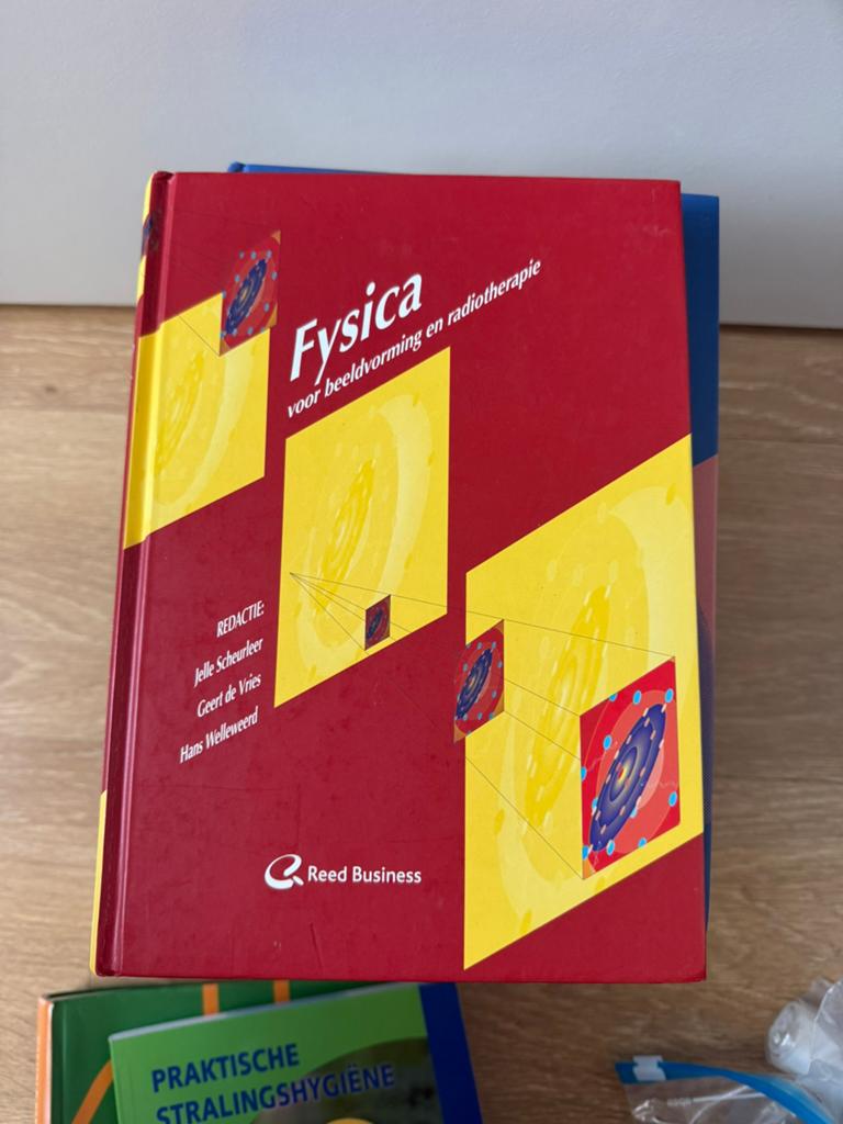 Fysica voor beeldvorming en radiotherapie - 2e druk, Boeken, Ophalen of Verzenden, Beta, Gelezen, HBO