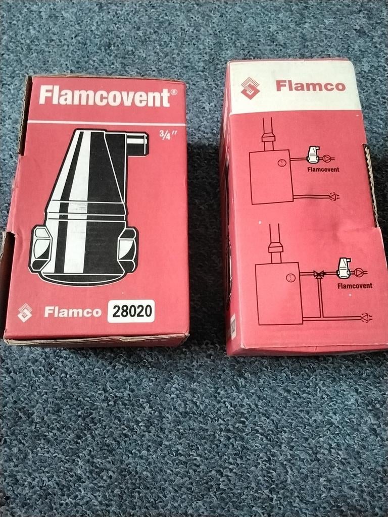Flamco luchtafscheiders , 2 stuks beschikbaar, Doe-het-zelf en Verbouw, Minder dan 30 cm, Overige typen, Nieuw, Minder dan 60 cm