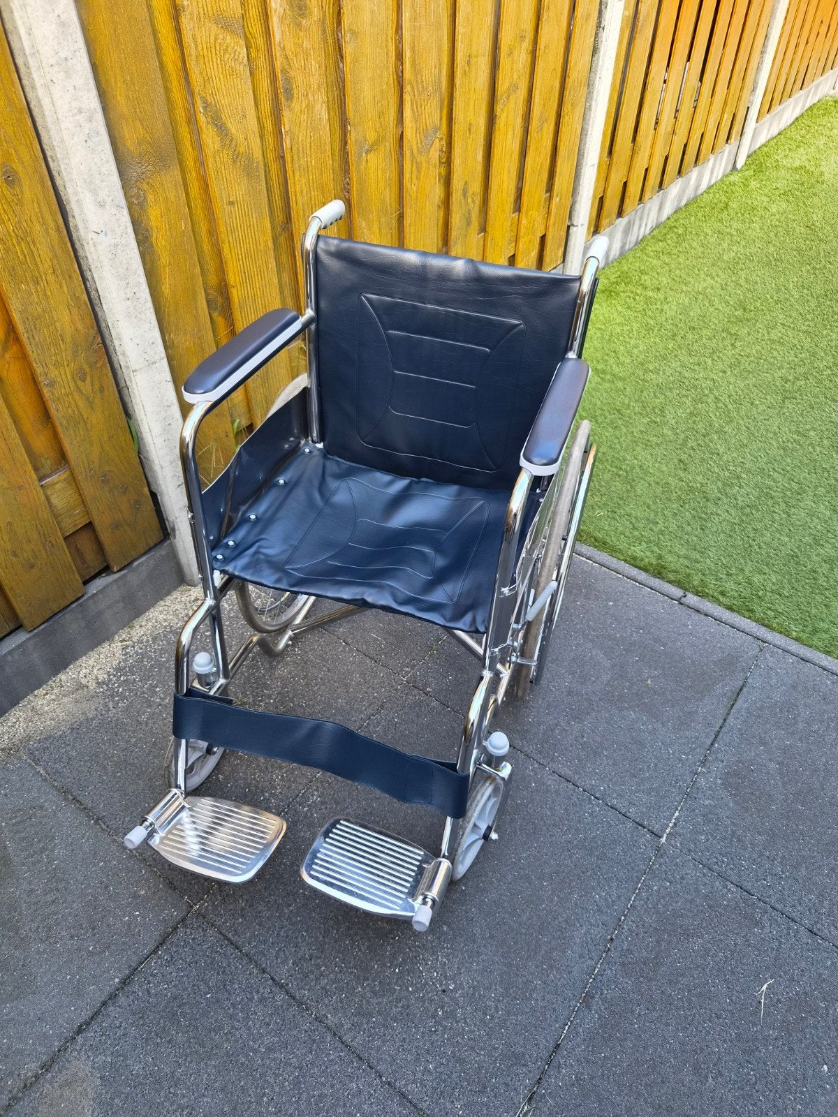 rolstoel zgan, Diversen, Ophalen of Verzenden, Zo goed als nieuw, Duwrolstoel